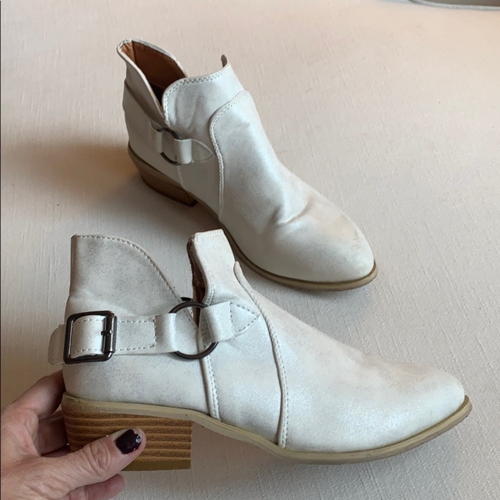 White shimmer booties